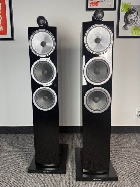 Bowers & Wilkins 703 S3 Gloss Black